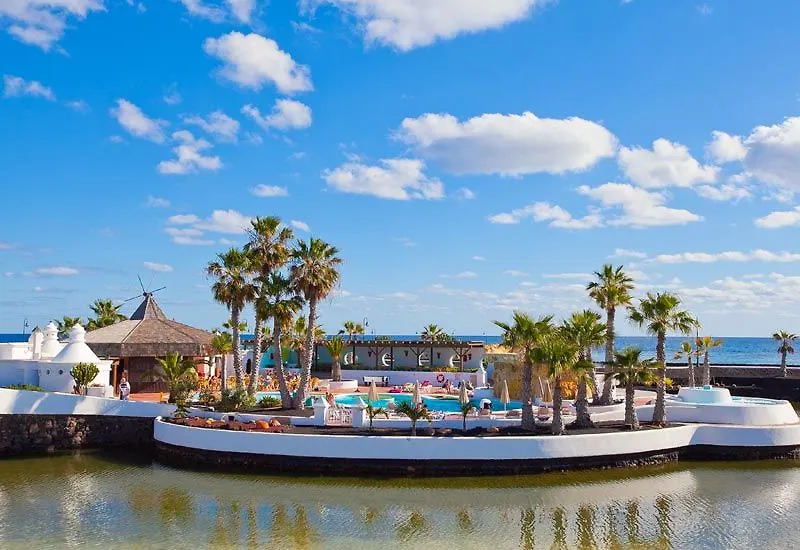 Sands Beach Active Resort Costa Teguise 4*,